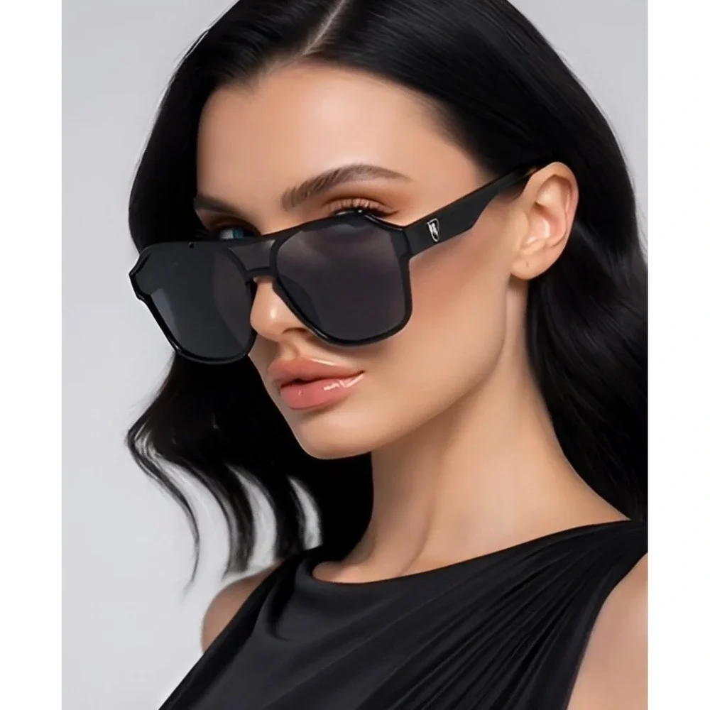 Women‎ UV400 Protection Square Lentes Shield Sunglasses Flat Top Fashion Shades